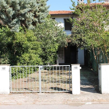 Agenzia Vear - Osti 100 Lido delle Nazioni Esterno foto